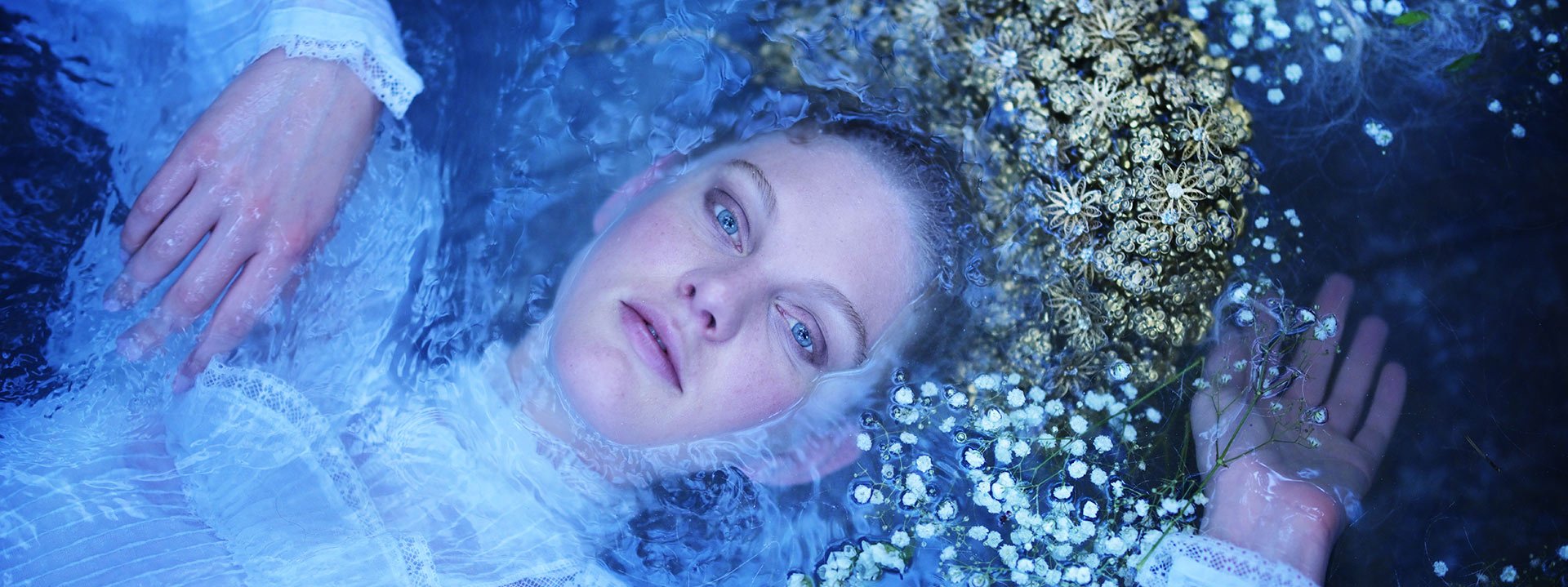 Mädchen im Wasser